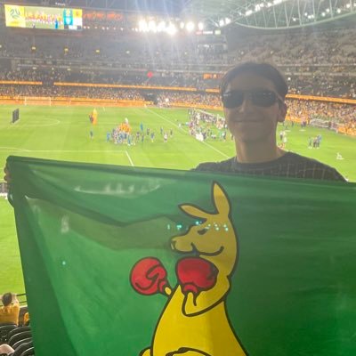 17, Sokkah Bloke, passionate of the A-Leagues — https://t.co/lUychpythM Contributor — @MelbourneCity Active Member / @Arsenal Supporter — Alpex: @alpexmate 😎