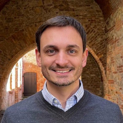 HeroicTokens's profile picture. RPG nerd building an Easy-to-use and mobile friendly token maker for ttrpg and vtt 🧙‍♂️