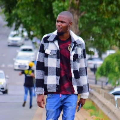 DouglasRM1919's profile picture. Adroit, puissaint & Verisimilitude