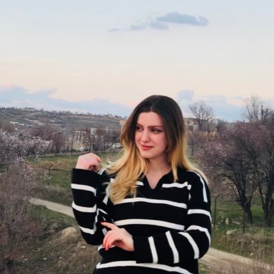 chawansalh's profile picture. 🌙