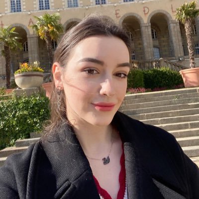 Julis9525's profile picture. You don't have to be very good, I just like it♡