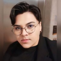 Ecem (@yunanovski) Twitter profile photo