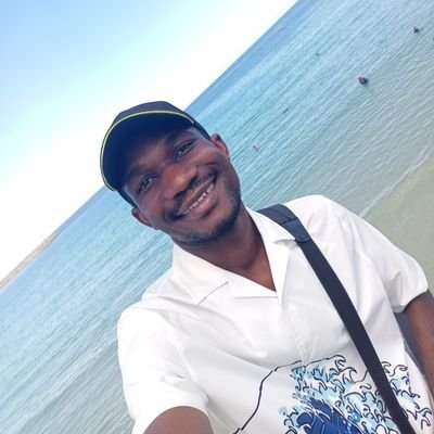 eme_nguema's profile picture. Desarrollador web