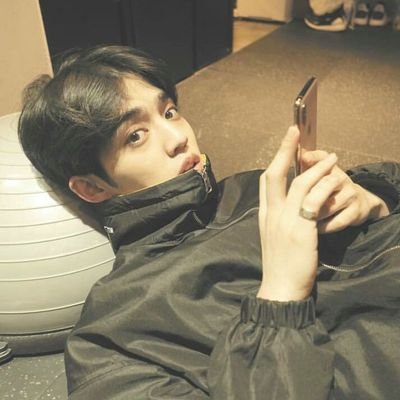 ethan13835's profile picture. helloo men, need mootiessss !!