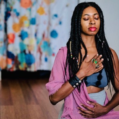 ✨Storyteller - Female Visionary Rites of Passage Leader- Somatic Teacher - Meditation Teacher- Coach ❤️