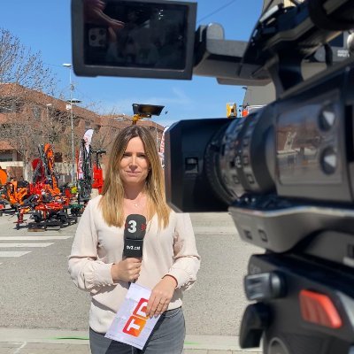 De #Balaguer. Explicant històries ara a #TV3 @som3cat @342cat / cvilaseca.w@3cat.cat / Abans a @balaguertv @laxarxa / @alumniUPF