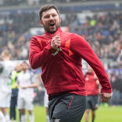 Kitmanswans Profile Picture