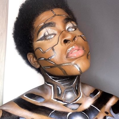 22. Drolta’s Husband, Cosplayer X Makeup Artist🎨🖌️ X SFX/Body Paint Artist | he/him | 🏳️‍🌈 bi | 🔞| Nerd | Mileena/ Ice Spice/ simp👅