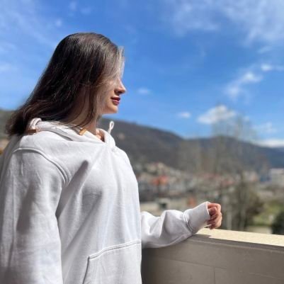 raha_fattahi's profile picture. 