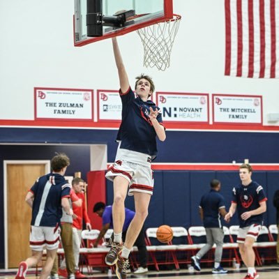 6'10 forward Co 2026 |@DDSPatriotsBB | 4.3 GPA |980-441-7278| @BooWilliamsAAU