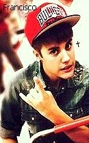 Beleza , aqui é um Fc , tá ? tá u_u ' , eu amo muito o Justin , e ele é meu , bai :* ' , eu sou chata , e meu nome é Taise 22k dona do Justin Bieber , raawr  :3