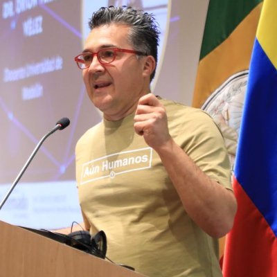 Ingeniero Químico y Doctor en Filosofía (UPB), MBA (EAFIT), Abogado y Magister en Derecho Procesal (U de M).
Me gusta ser un semaforo en verde.