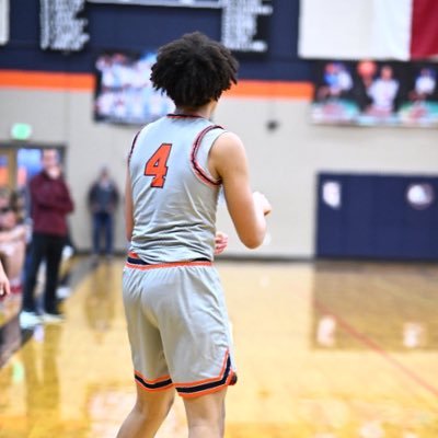 6’2 Guard | TexasAttack AAU | Glenn HS | C/O 2026 | 10.8 PPG | 2nd Team All-District | 4.9 GPA 

🏀High school varsity basketball player
🎯Future D1 Prospect