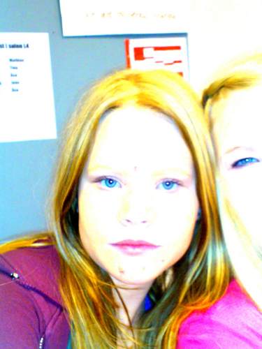 i'm gonna live my life as i wannt! follow and i promess i will follow back! 3