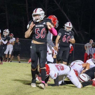 Co’ 2025🎓• TE/LB/OL🏈 • Multiple Sport Athlete🏈⚽️🏃‍♂️🏋️‍♂️• Franklin County High School, FL • 200lbs • 5’11 • Bench: 315lbs • Squat: 405lbs • Clean: 240lbs