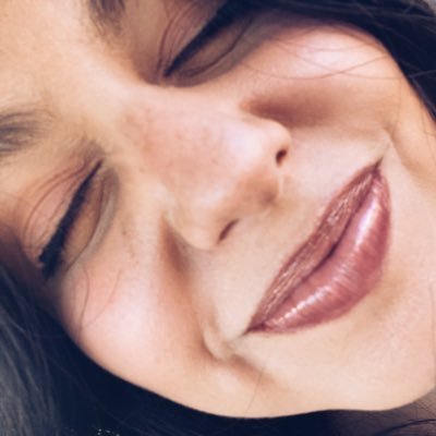 lilyuca97's profile picture. Me gusta el helado y salir a caminar.