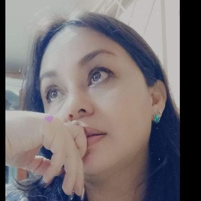 Alma Lojana y Alma Quiteña. PhD Educación UNED. Economista. Docente UNL. Ante todo mamá, esposa, abuela y hermana. 🤍