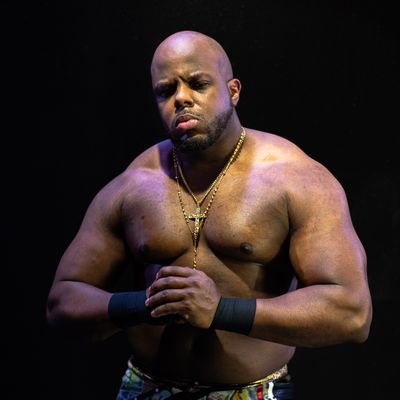 Pro wrestler from Chicago | break necks, cash checks | Active Passport

booking: jplarkin2531@gmail.com