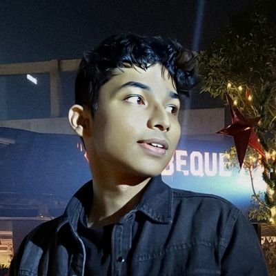 Building with #NoCode & #AI | https://t.co/zuwhhRUcdN developer | Software Engineer 🧑‍💻 | IIITian 🎓| 5X Hackathon Winner 🏆 | @madebyNocode @eraofnocode ! 🚀