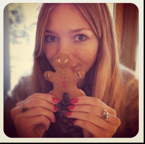 Alinabybenok's profile picture. 