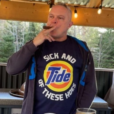 Tech enthusiast. Charcoal fanatic. Meat Whisperer. At home in the woods. Seen the bottom and bounced back up. Epic laugh. Nova Scotia grounded.
