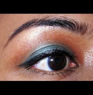 fayrayjay's profile picture. 