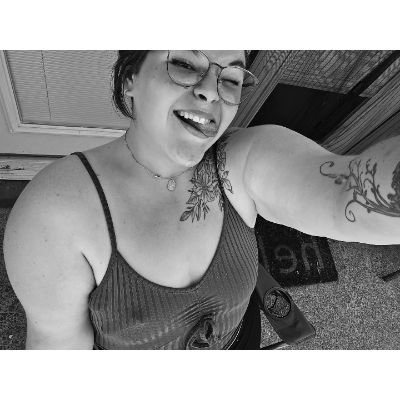 & when you count your blessings, I hope you choke 🖤🥀⭐️