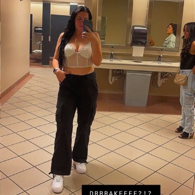 sydwalkk's profile picture. 😉