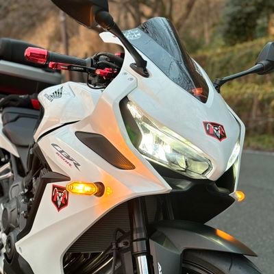 CBR650R納車記念にXに帰ってきましたー笑 街乗りはPCX,CB125Rですが、走りに行ける時に愛車のサイクロン号(CBR650R)で走り回れればと思いますヾ(๑╹◡╹)ﾉ”