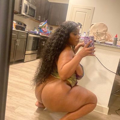 ONLY PAGE 🔞 SOLO CONTENT CREATOR 🎥💦 YES COLLAB 🍑🍆HMU for booking Deposit required I do travel 🚘 ASK FOR MENU…🎫💐 Click my telegram link