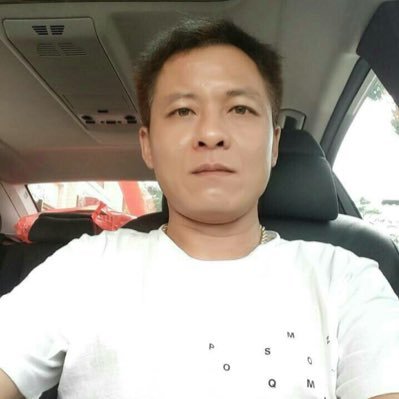 hungbnsh112520's profile picture. 本人很窮 別在問我要不要約  想加賴一律封鎖