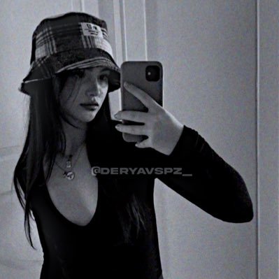 Derya pınar ak fan account instgram:deryavspz_