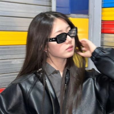 - for bp, rv, ive, baemon & treasure ~ sparks collector ®

Ayana Gwyneth Gracia ᱬ