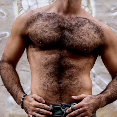 Lover of Uncut Cock & Hairy Men.🧸🧔🏻♂️NSFW