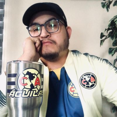 AMERICANISTA Y DE EL REAL MADRID!futbolero músico lector cervecero y tragón 😂! siempre una buena actitud facilita todo!