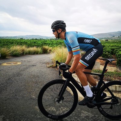 pdrorey2's profile picture. Invierte, nadie vendrá a salvarte💎