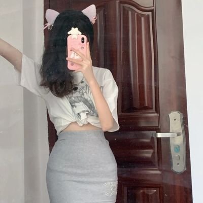 tpxayeyvea1dr6's profile picture. 