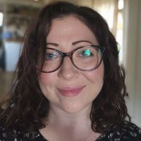 Emma Naomi Smith (@emma_naomi) 's Twitter Profile Photo