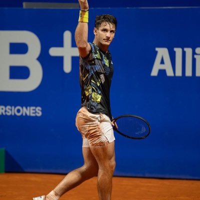 viernesnomad's profile picture. Open to conversation