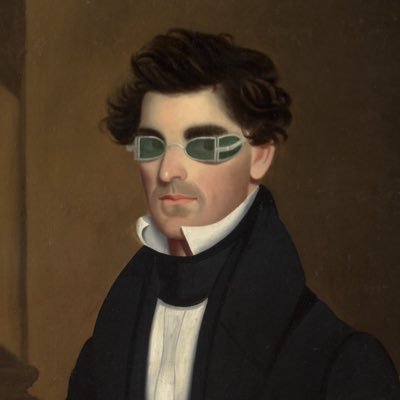 charlieomelet's profile picture. A hitchhiker in the galaxies, arrrrrrr