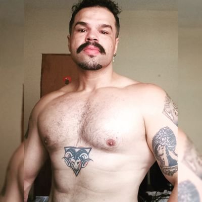 ♈️🔥
Descobri que as regras nesse s@iti é não seguir regras 😈🤤😏. 

instagram: 
https://t.co/ELzTLHZ2n9