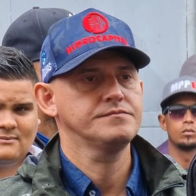 Ingeniero Civil de la Patria de Bolívar y Chávez 🇻🇪 Leal a nuestro Presidente obrero Nicolás Maduro Presidente de @hidrocapital2 💦 adscrita al MPPAA