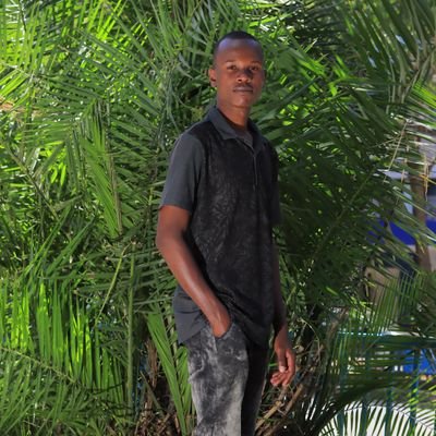 stay focused we get going life is hard while we are lazy, thank God for everything you have in life