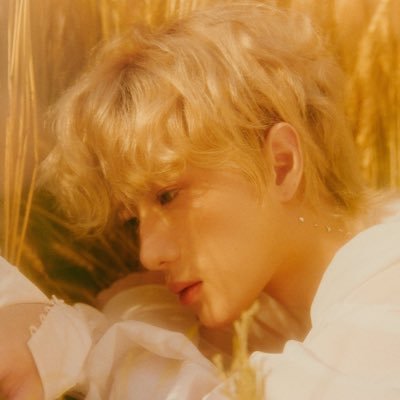 waengggyu's profile picture. 𐂂 eternal dream the deepest abyss