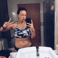 abril (@abribenso) 's Twitter Profile