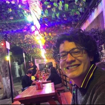 Alex_Gajur's profile picture. Sociología y Estudios del Desarrollo.
Me interesa la movilidad humana, los derechos humanos y la ciudadanía.

Me gusta el Death Metal y editaba un fanzine 👇