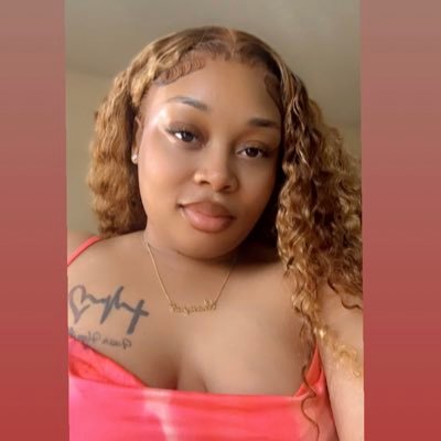 prettyred_25 Profile Picture