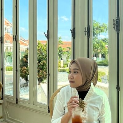 shabvira's profile picture. A Slytherin 💚 | LFC ❤️ | Oreo 💙
💚💚💚💚💚💚💚💚💚