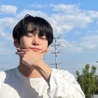 ☁️ (@mydoneul) 's Twitter Profile