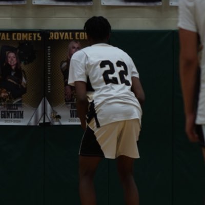 6'3 |160lbs| c/o 2026| shooting guard small foward| rush Henrietta| gpa 3.0| henryk26@docs.rhnet.org James@teamcraybasketball.com varsity coach cbetts@rhnet.org